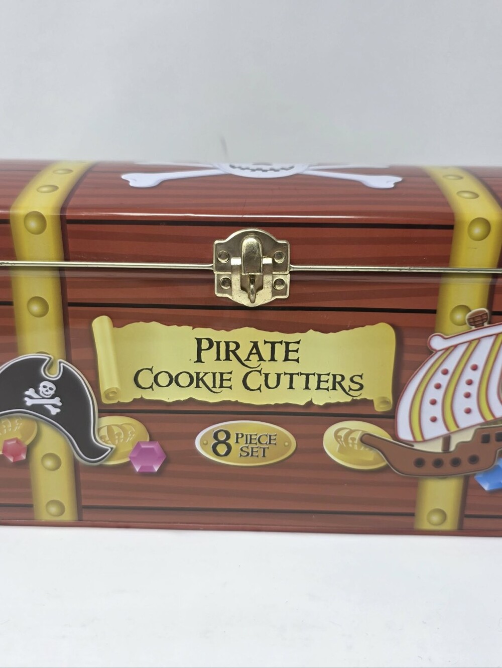 Pirate Theme 8 Piece Tin Cookie Cutter Set with Treasure Chest Storage Box Tin